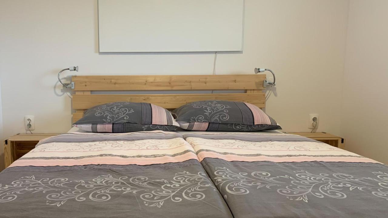 Holiday House Zlacka Gorca Pristava pri Mestinju 外观 照片